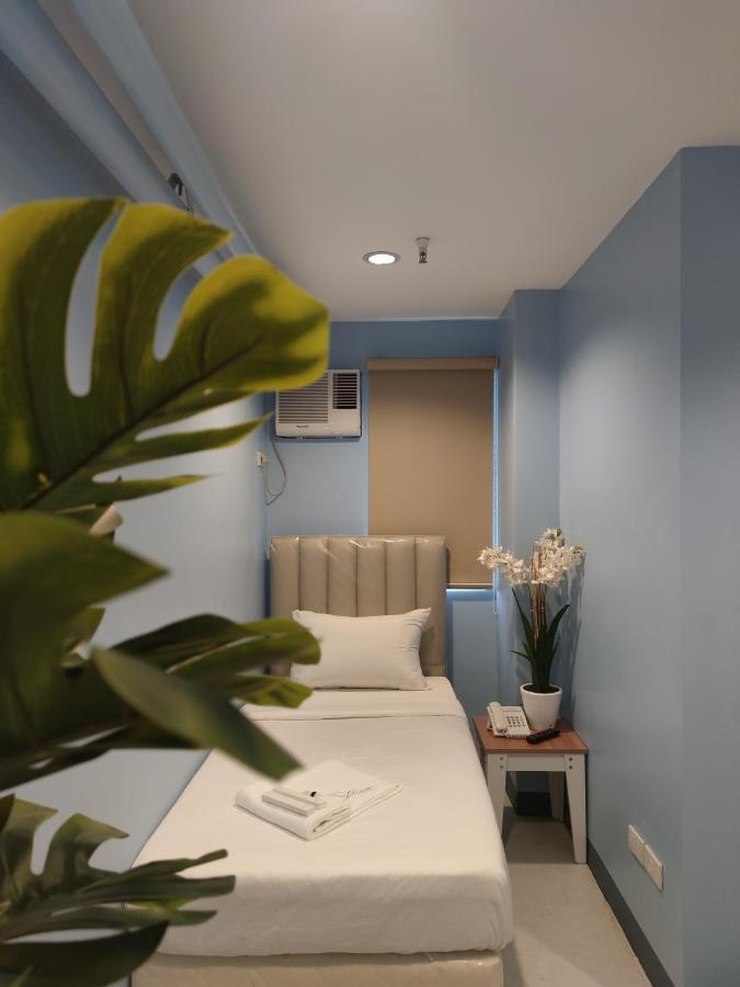 Glory Hotel Cubao Quezon City Εξωτερικό φωτογραφία
